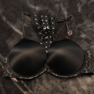 Bombshell bra